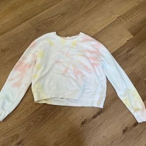 tie-dye cropped crewneck